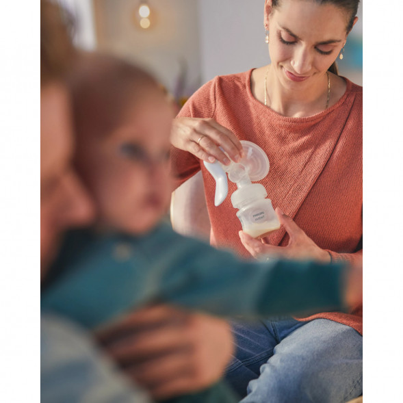 Молокоотсос Philips Avent Manual Breast Pump SCF430/01 в Нижневартовске