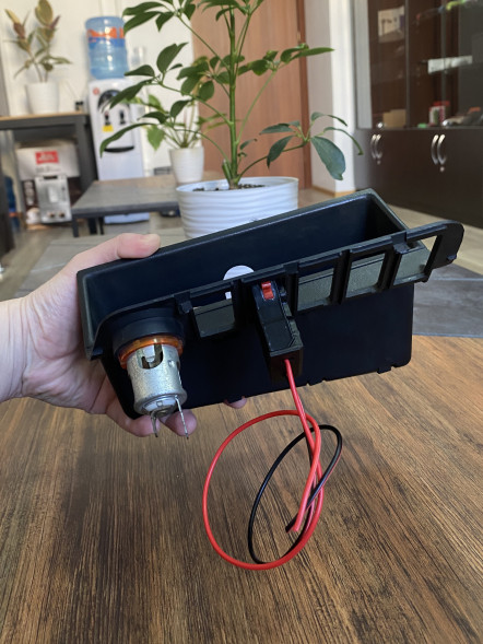 Блок зарядки USB-C 65W для BMW E36 в Нижневартовске