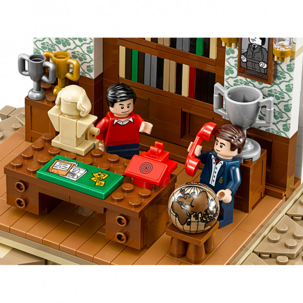 Конструктор LEGO Коллекционные наборы 76052 Логово Бэтмена в Нижневартовске