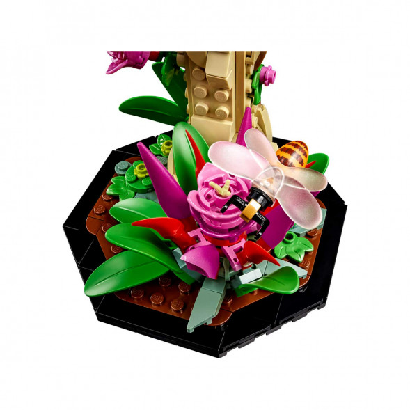 Конструктор LEGO Ideas 21342 Коллекция насекомых в Нижневартовске