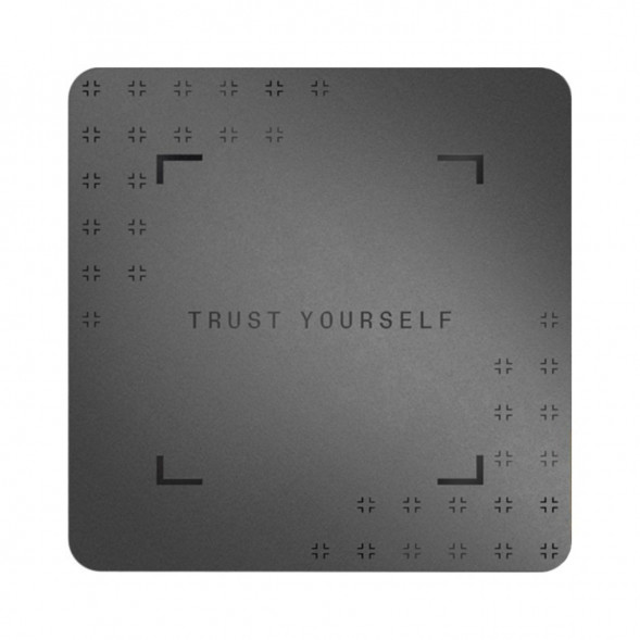 Аппаратный холодный криптокошелек Ledger Stax c чехлом Magnet Shell Black + Recovery Key в Нижневартовске