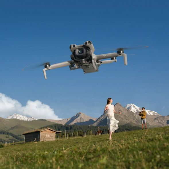 Квадрокоптер DJI Mini 5 Pro Fly More Combo (DJI RC-N3) в Нижневартовске