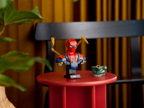 Конструктор LEGO Super Heroes 76326 Бюст Железного Человека-паука в Нижневартовске