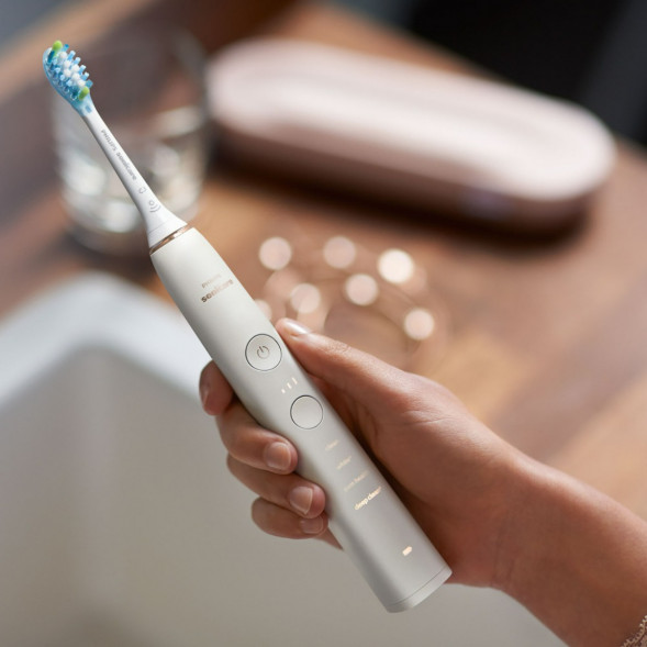 Электрическая зубная щетка Philips Sonicare HX9911/94, белый в Нижневартовске