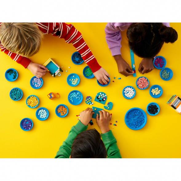 Конструктор LEGO Dots 41935 Большой набор тайлов в Нижневартовске
