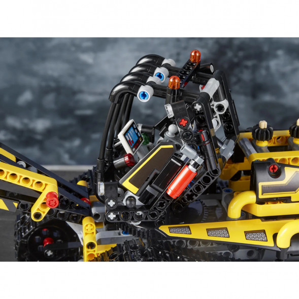 Конструктор LEGO Technic 42094 Гусеничный погрузчик в Нижневартовске